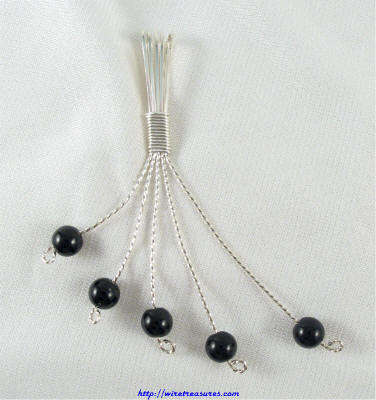 Onyx Bead Pendant