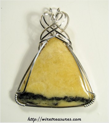 Cancrinte Pendant